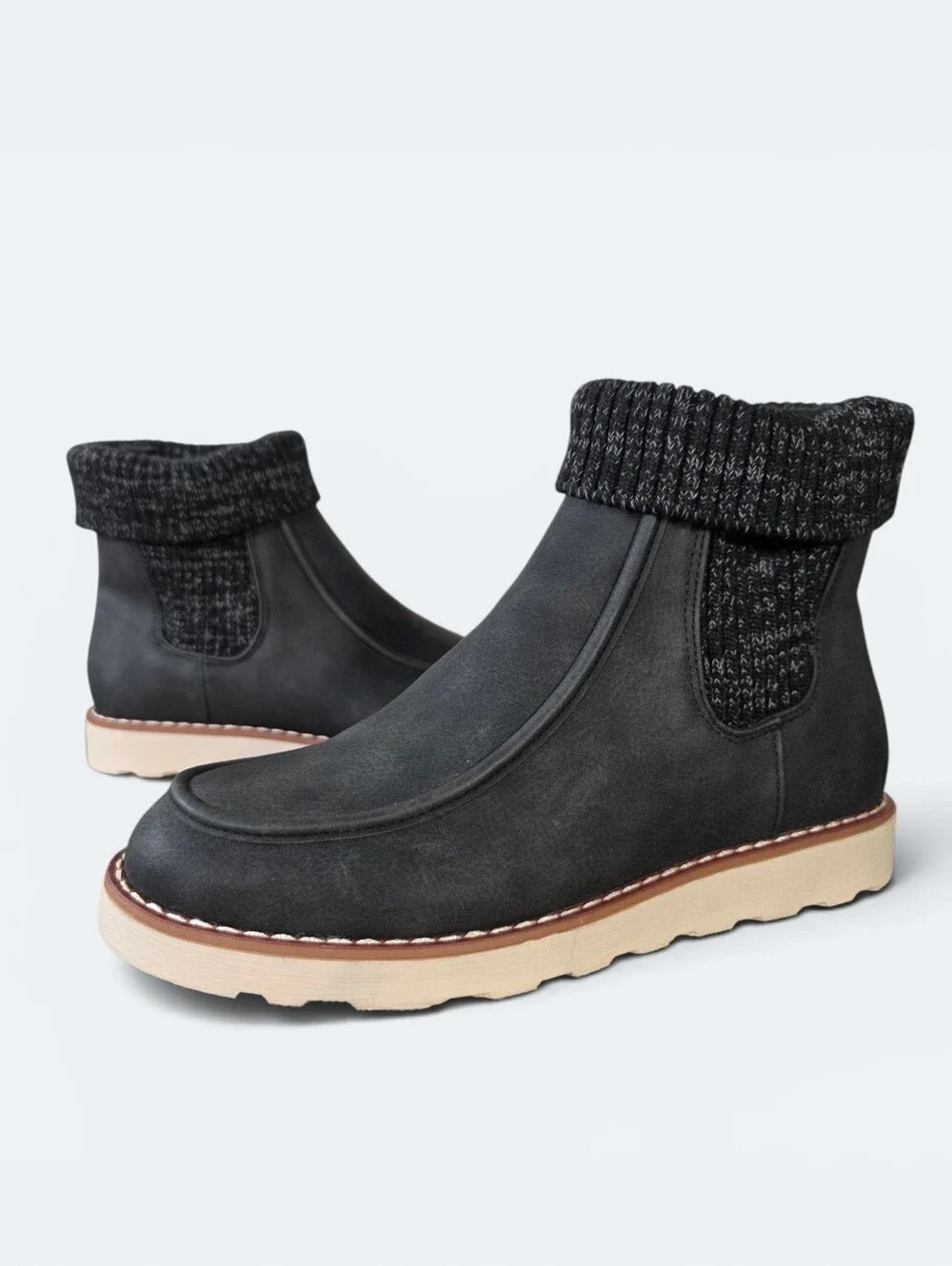 Pierre Dumas Tally Adventure Seeker Moc Toe Ankle Boots Black Knit Size 8.5